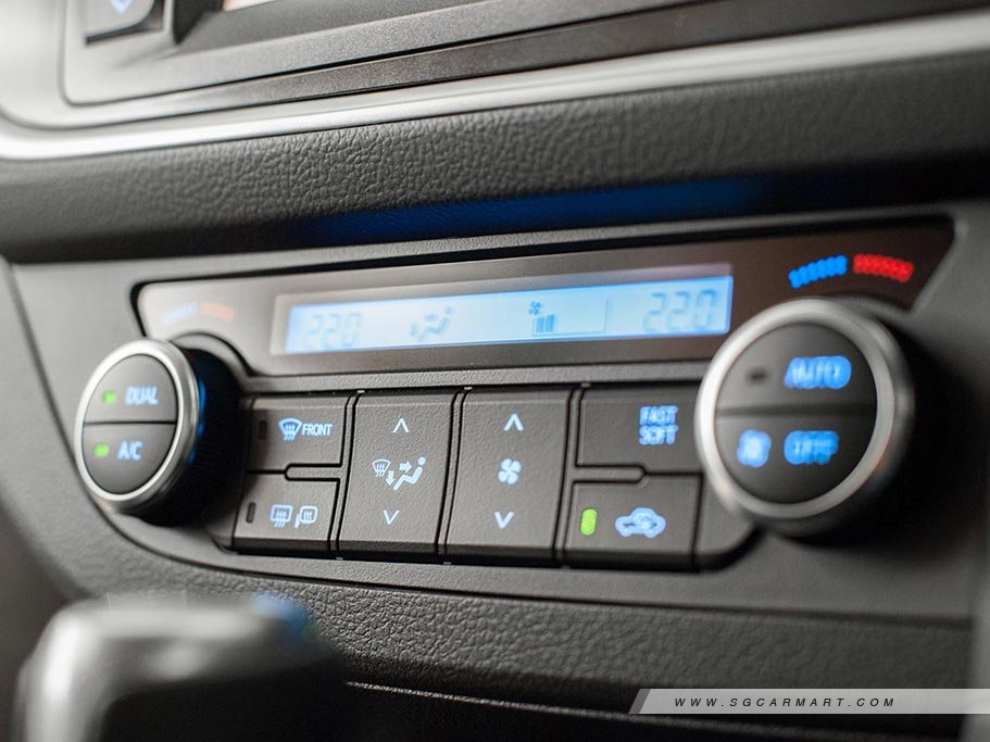 https://i.i-sgcm.com/new_cars/cars/11303/11303_g21