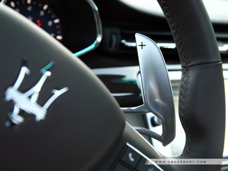 https://i.i-sgcm.com/new_cars/cars/11305/11305_g14