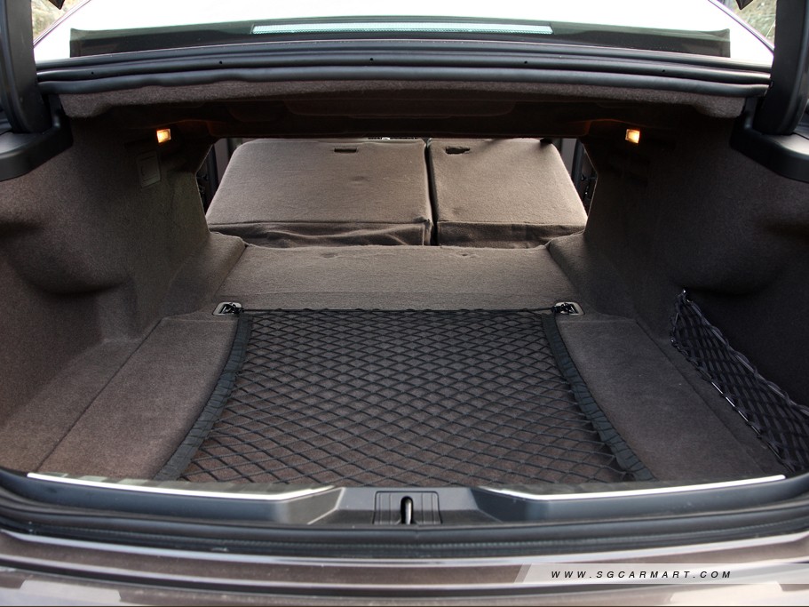 https://i.i-sgcm.com/new_cars/cars/11305/11305_g18