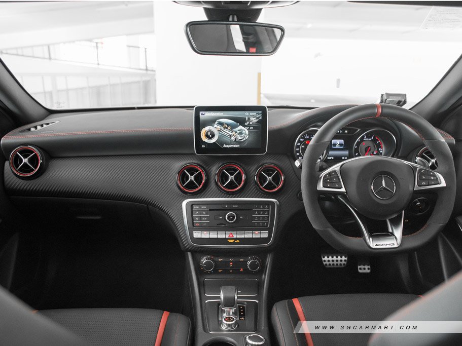 https://i.i-sgcm.com/new_cars/cars/11306/11306_g49