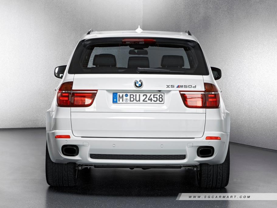 https://i.i-sgcm.com/new_cars/cars/11307/11307_g5