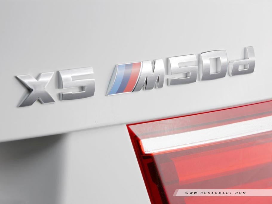 https://i.i-sgcm.com/new_cars/cars/11307/11307_g7