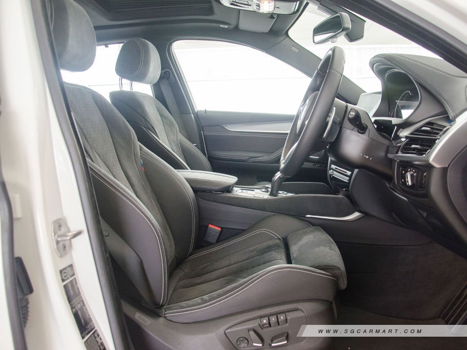 https://i.i-sgcm.com/new_cars/cars/11308/11308_g13
