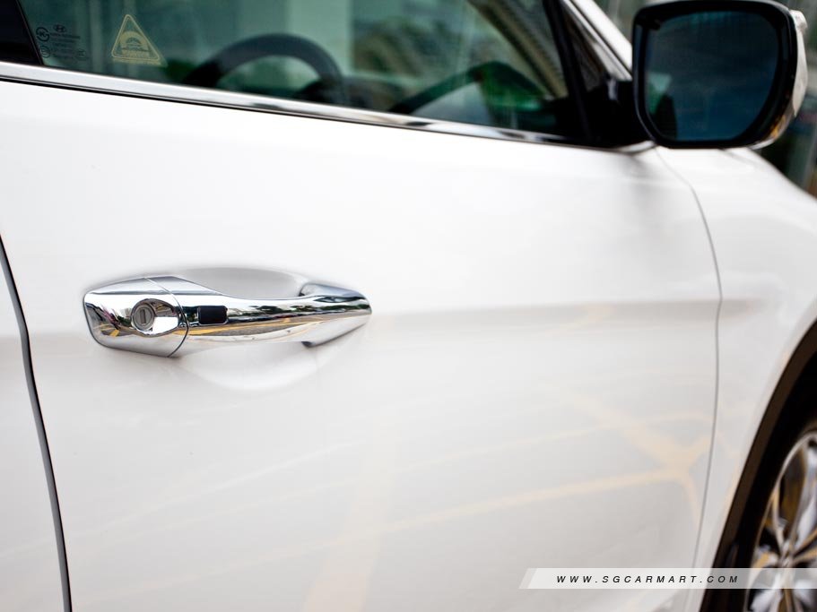 https://i.i-sgcm.com/new_cars/cars/11309/11309_g18