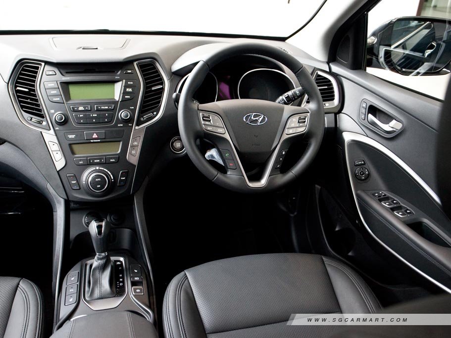 https://i.i-sgcm.com/new_cars/cars/11309/11309_g26