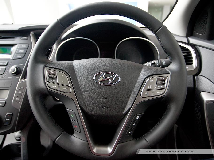 https://i.i-sgcm.com/new_cars/cars/11309/11309_g27