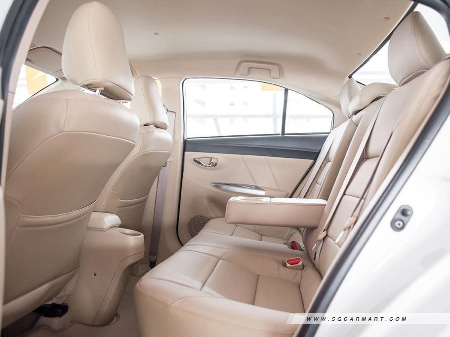 https://i.i-sgcm.com/new_cars/cars/11315/11315_g24
