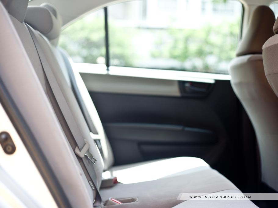 https://i.i-sgcm.com/new_cars/cars/11325/11325_g15