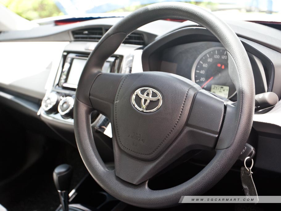 https://i.i-sgcm.com/new_cars/cars/11325/11325_g18