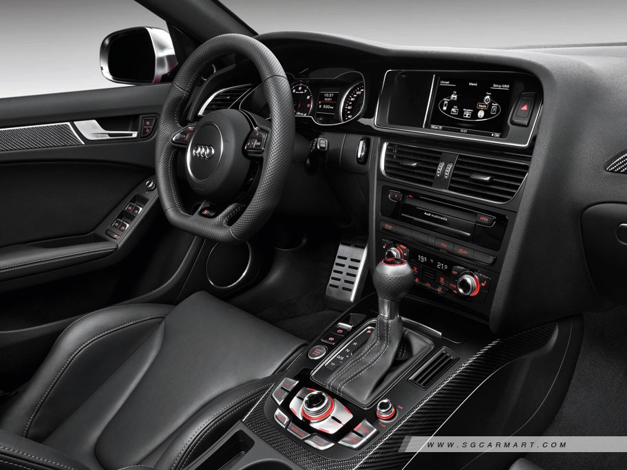https://i.i-sgcm.com/new_cars/cars/11328/11328_g14