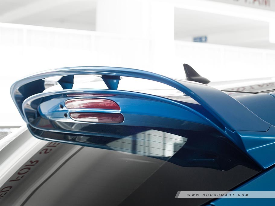 https://i.i-sgcm.com/new_cars/cars/11329/11329_g24