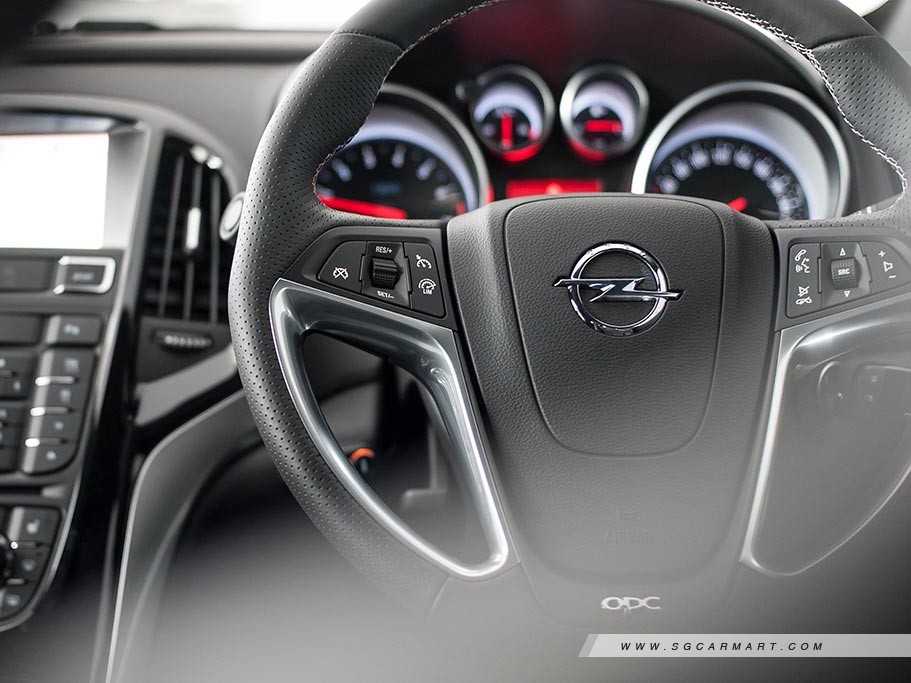 https://i.i-sgcm.com/new_cars/cars/11329/11329_g32