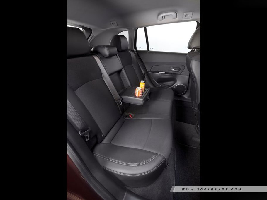 https://i.i-sgcm.com/new_cars/cars/11334/11334_g12