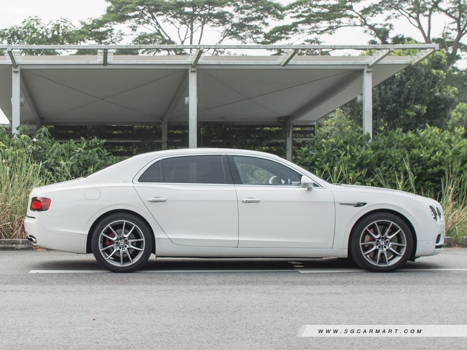 https://i.i-sgcm.com/new_cars/cars/11342/11342_g19