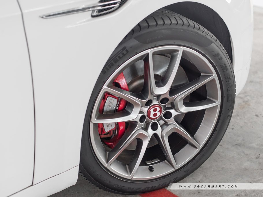 https://i.i-sgcm.com/new_cars/cars/11342/11342_g25