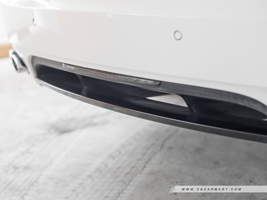 https://i.i-sgcm.com/new_cars/cars/11342/11342_g27
