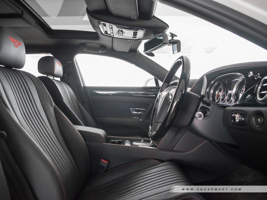 https://i.i-sgcm.com/new_cars/cars/11342/11342_g28