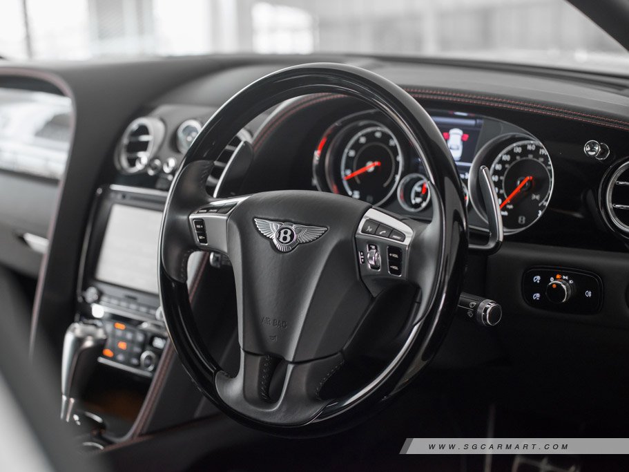 https://i.i-sgcm.com/new_cars/cars/11342/11342_g33