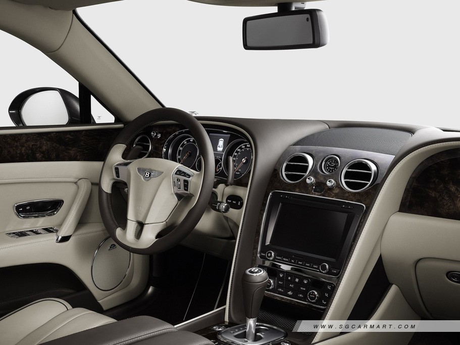 https://i.i-sgcm.com/new_cars/cars/11342/11342_g8