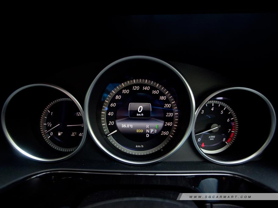 https://i.i-sgcm.com/new_cars/cars/11343/11343_g18