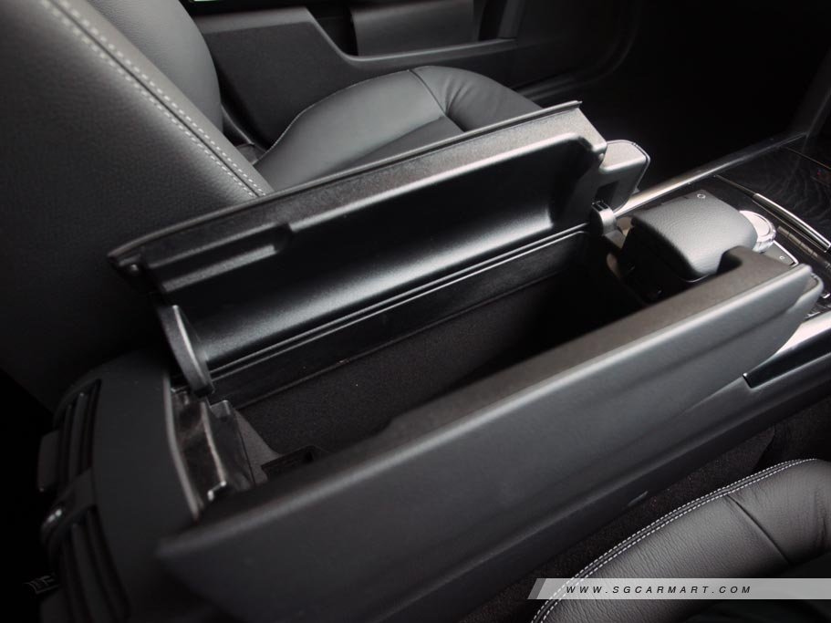 https://i.i-sgcm.com/new_cars/cars/11343/11343_g24