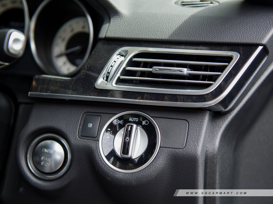 https://i.i-sgcm.com/new_cars/cars/11343/11343_g58
