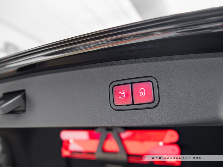 https://i.i-sgcm.com/new_cars/cars/11343/11343_g67