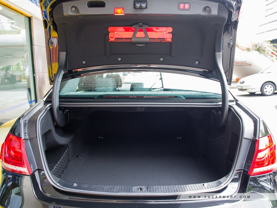 https://i.i-sgcm.com/new_cars/cars/11343/11343_g68