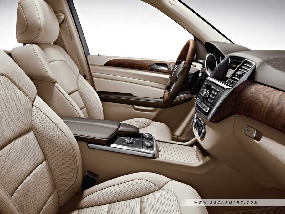 https://i.i-sgcm.com/new_cars/cars/11346/11346_g9