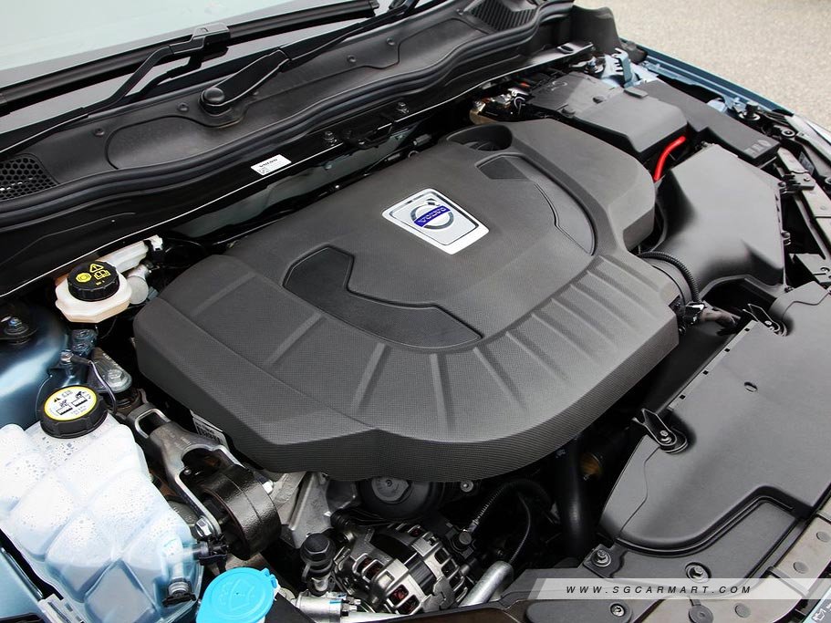 https://i.i-sgcm.com/new_cars/cars/11348/11348_g12