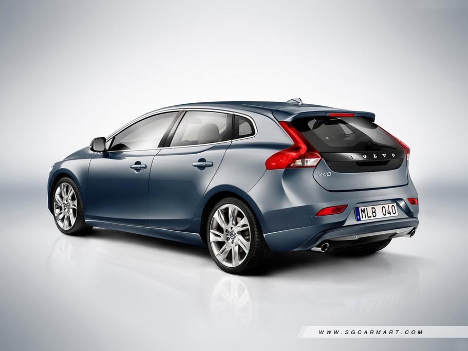 https://i.i-sgcm.com/new_cars/cars/11348/11348_g4