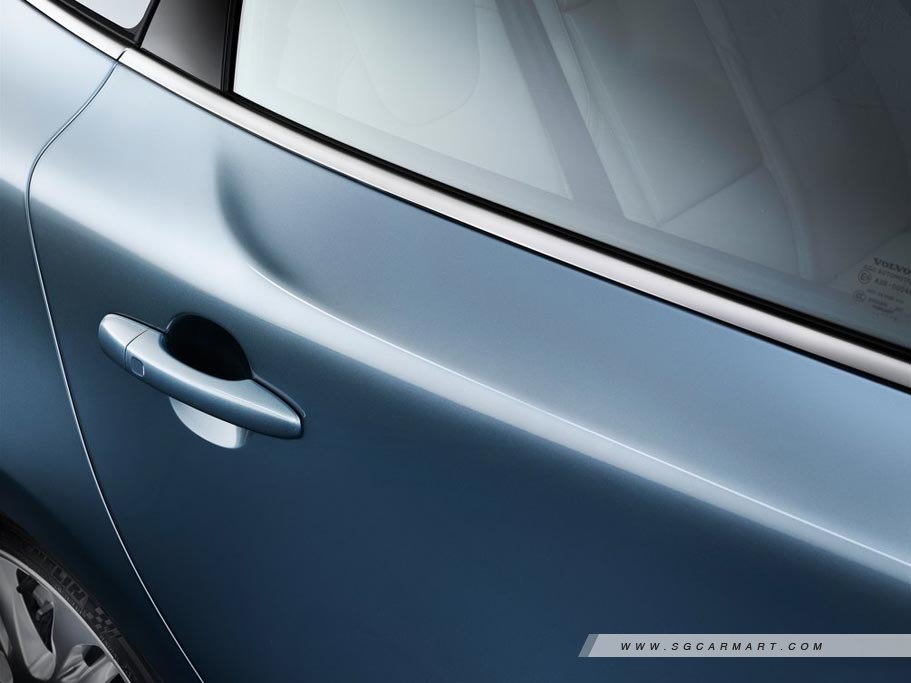https://i.i-sgcm.com/new_cars/cars/11348/11348_g5