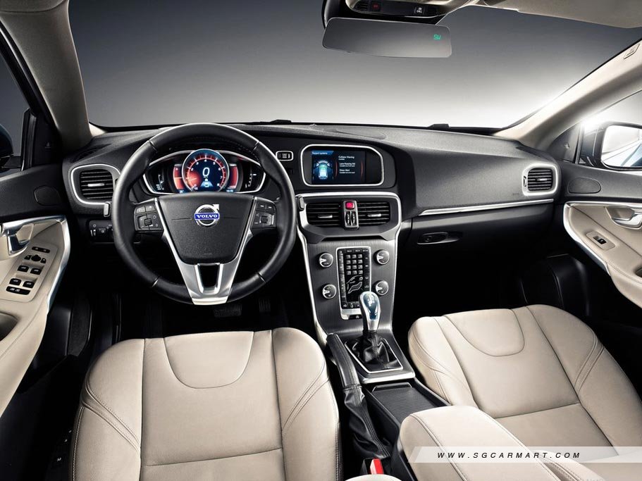 https://i.i-sgcm.com/new_cars/cars/11348/11348_g7