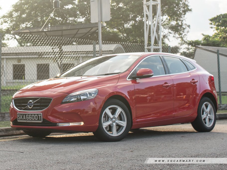https://i.i-sgcm.com/new_cars/cars/11349/11349_g23