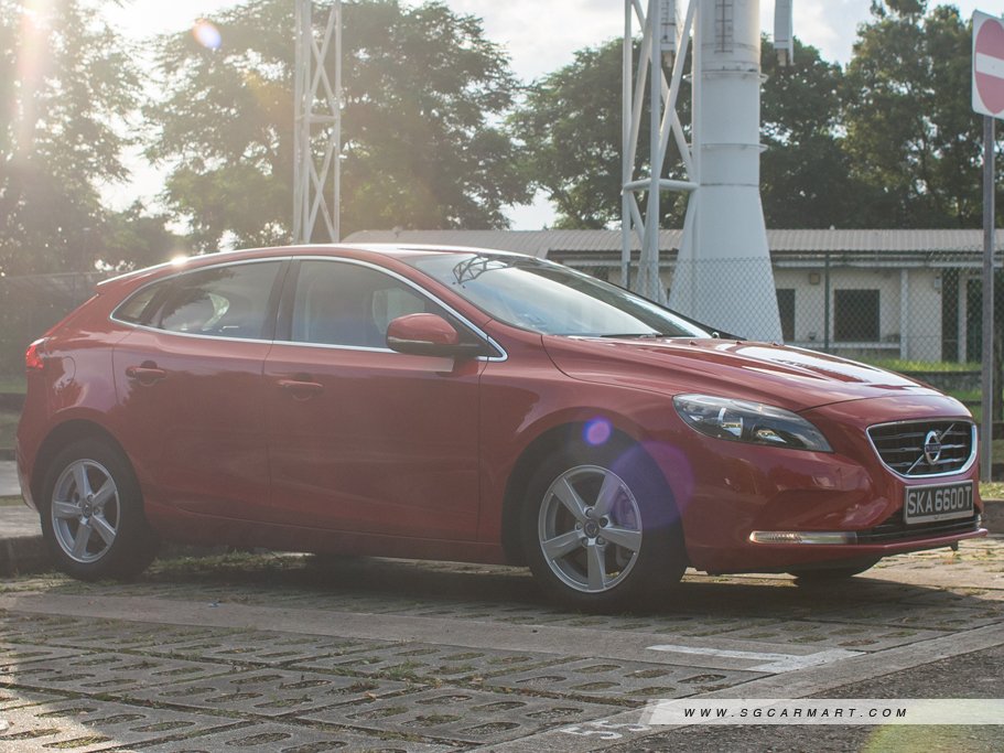 https://i.i-sgcm.com/new_cars/cars/11349/11349_g24