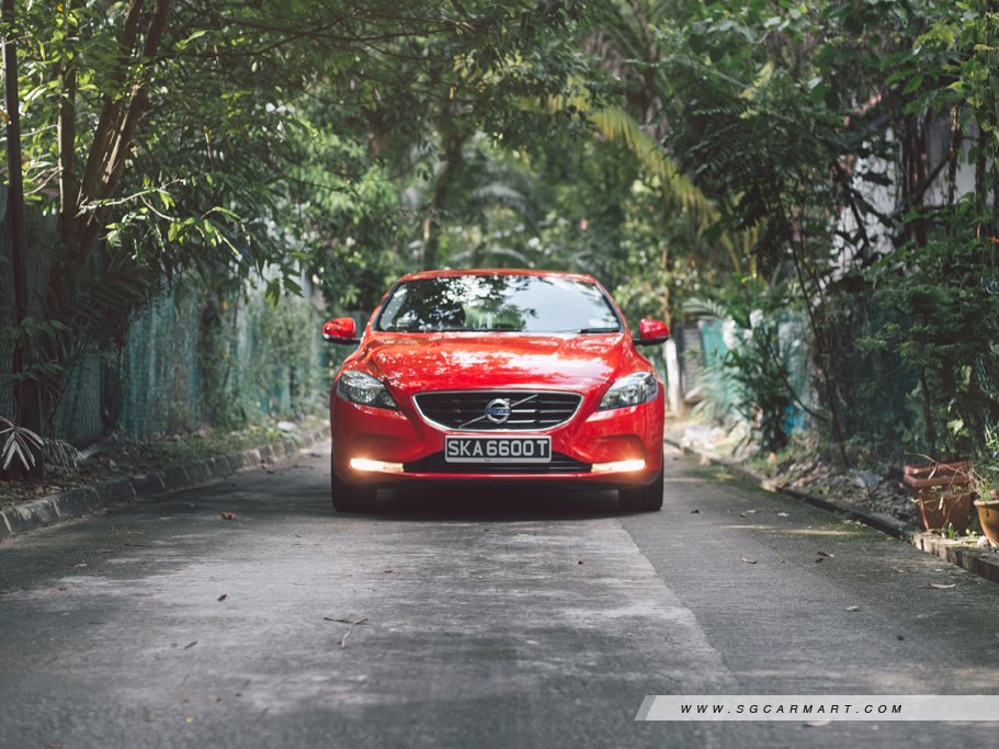https://i.i-sgcm.com/new_cars/cars/11349/11349_g25