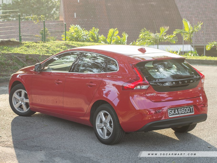 https://i.i-sgcm.com/new_cars/cars/11349/11349_g27
