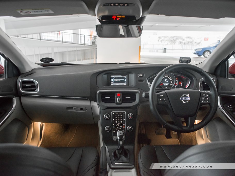 https://i.i-sgcm.com/new_cars/cars/11349/11349_g36
