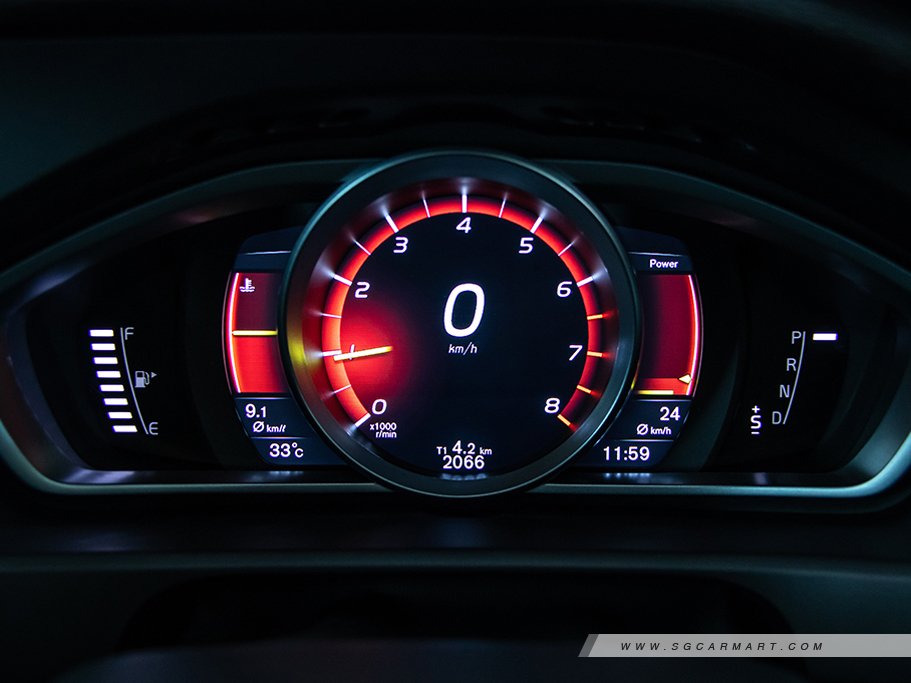 https://i.i-sgcm.com/new_cars/cars/11349/11349_g81