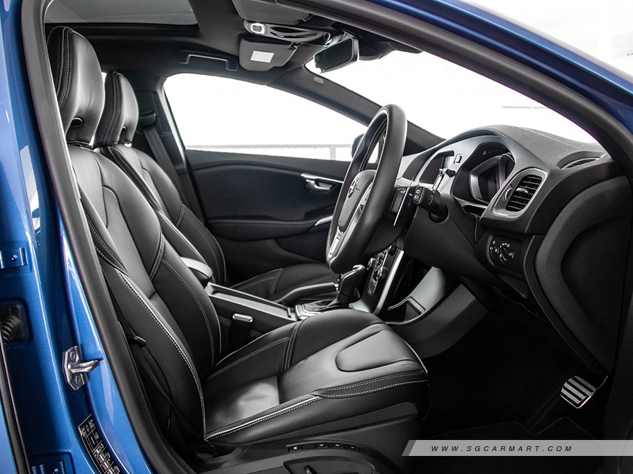 https://i.i-sgcm.com/new_cars/cars/11349/11349_g89