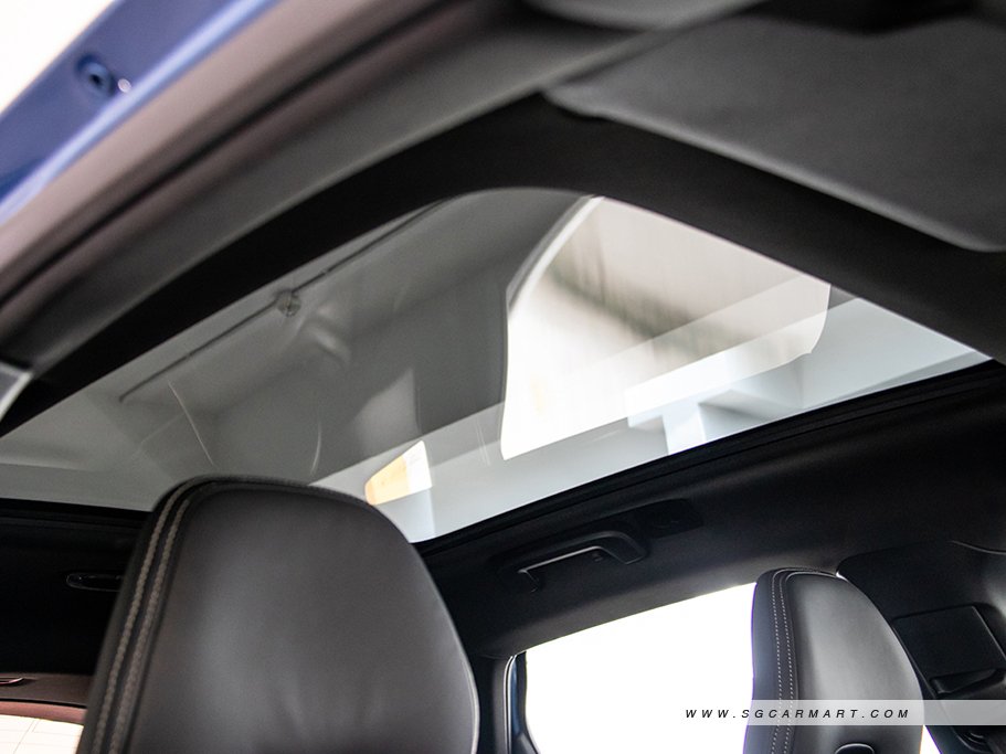https://i.i-sgcm.com/new_cars/cars/11349/11349_g92