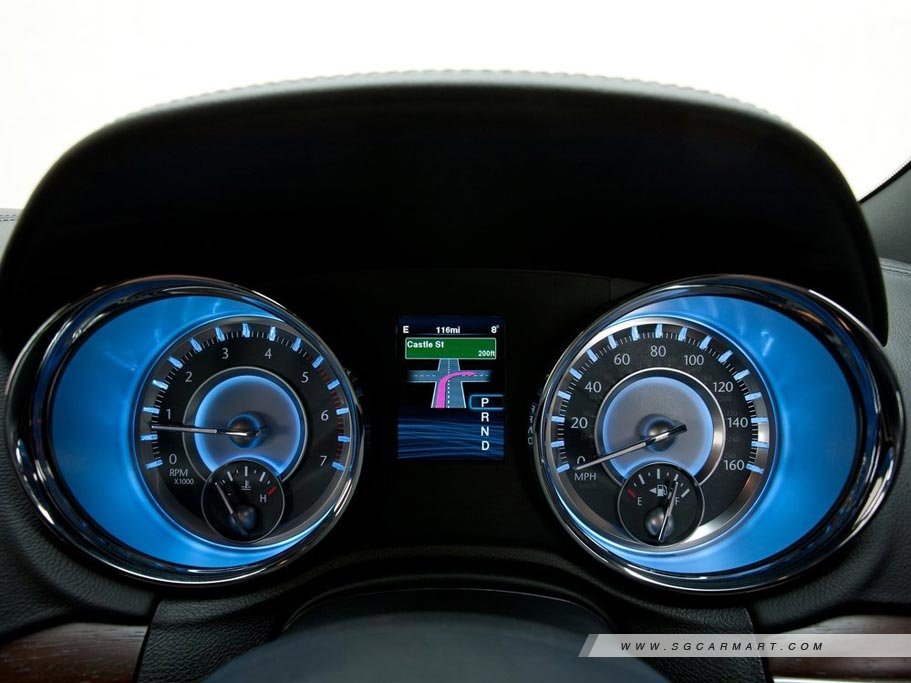 https://i.i-sgcm.com/new_cars/cars/11350/11350_g10