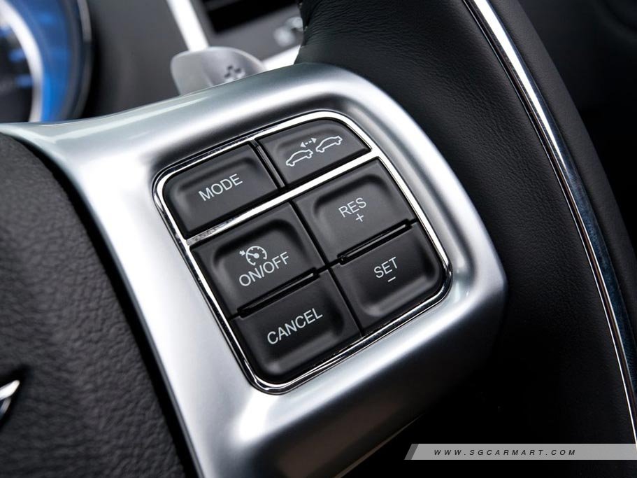 https://i.i-sgcm.com/new_cars/cars/11350/11350_g11