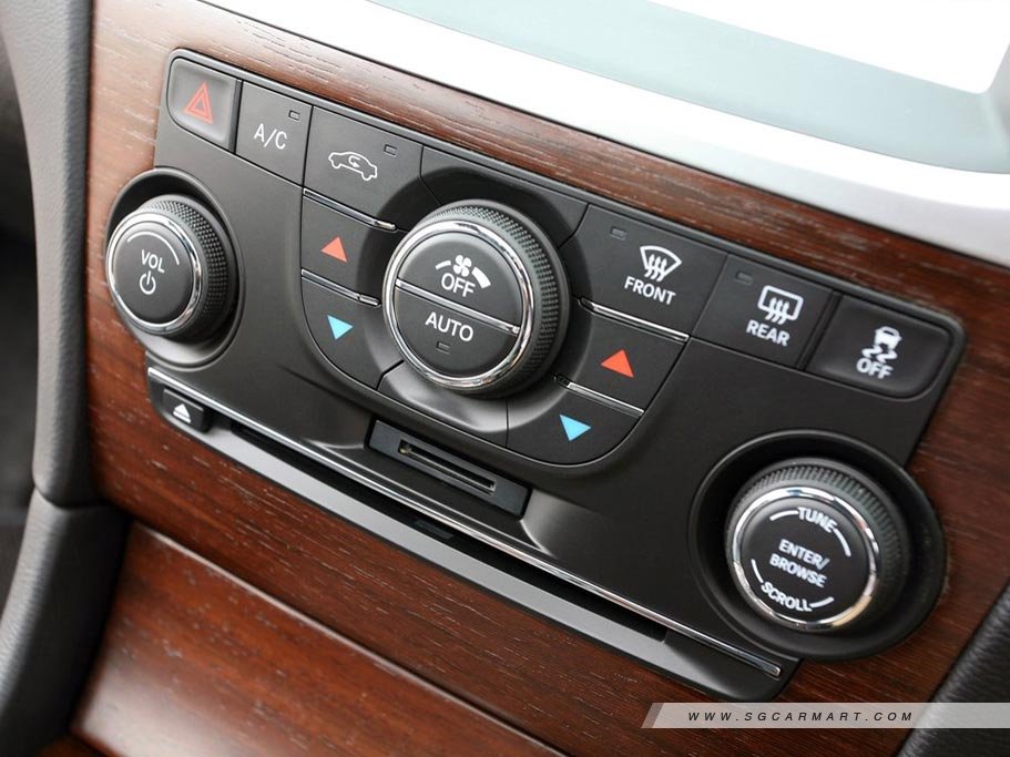 https://i.i-sgcm.com/new_cars/cars/11350/11350_g13