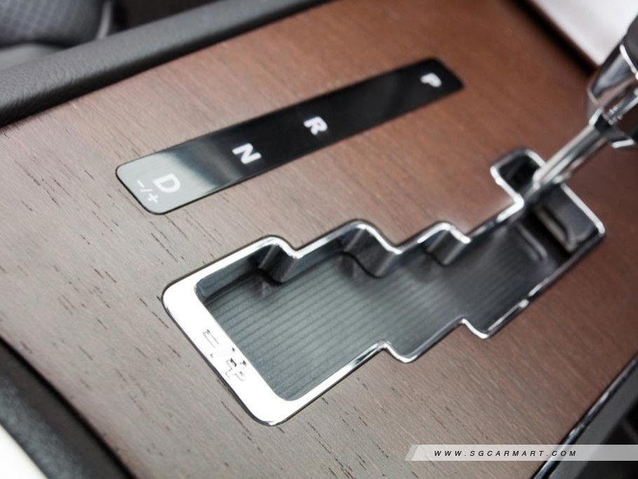 https://i.i-sgcm.com/new_cars/cars/11350/11350_g14