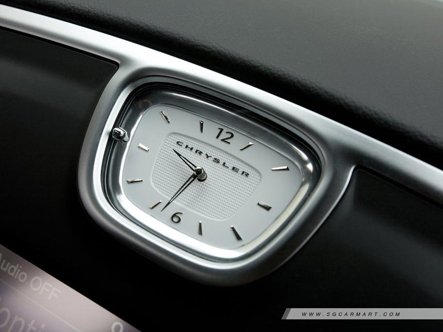 https://i.i-sgcm.com/new_cars/cars/11350/11350_g16