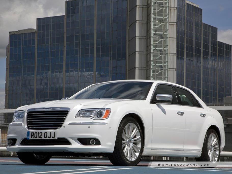 https://i.i-sgcm.com/new_cars/cars/11350/11350_g1