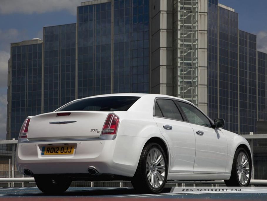 https://i.i-sgcm.com/new_cars/cars/11350/11350_g3