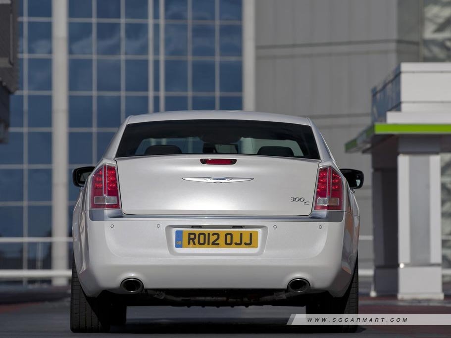 https://i.i-sgcm.com/new_cars/cars/11350/11350_g5