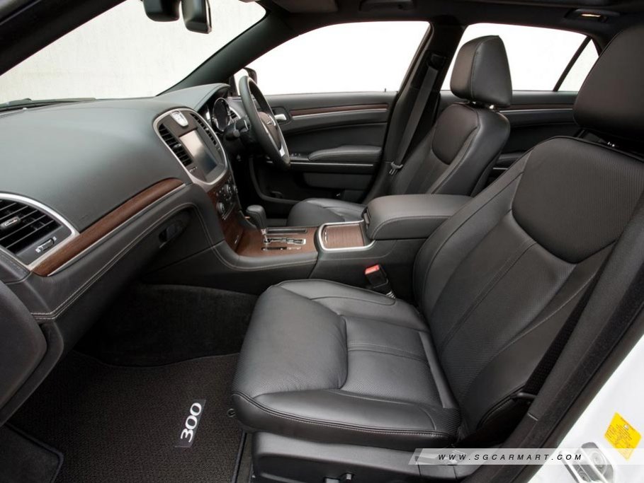 https://i.i-sgcm.com/new_cars/cars/11350/11350_g6
